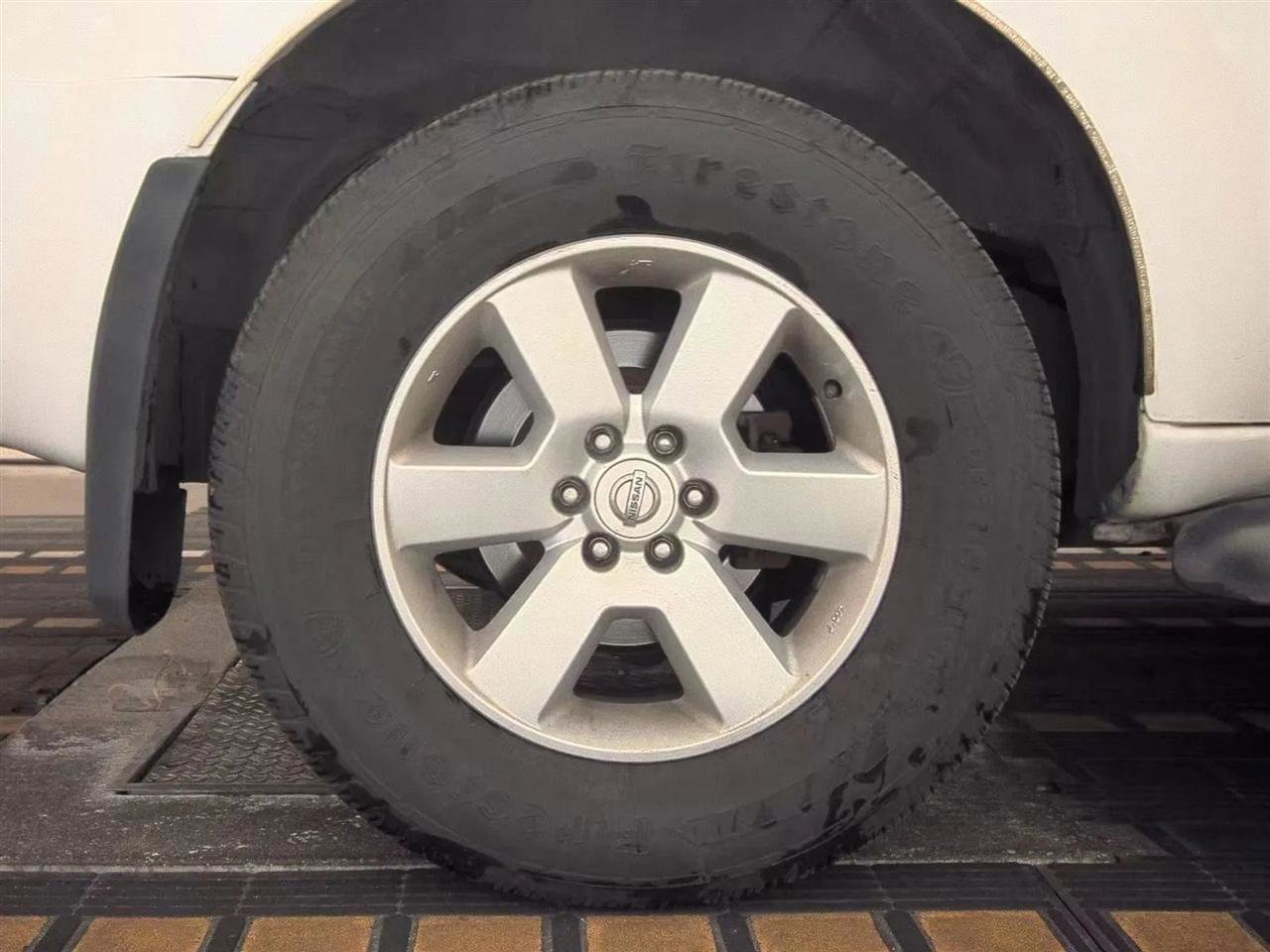 Used 2008 Nissan Pathfinder SE w/ Premium Pkg image 8