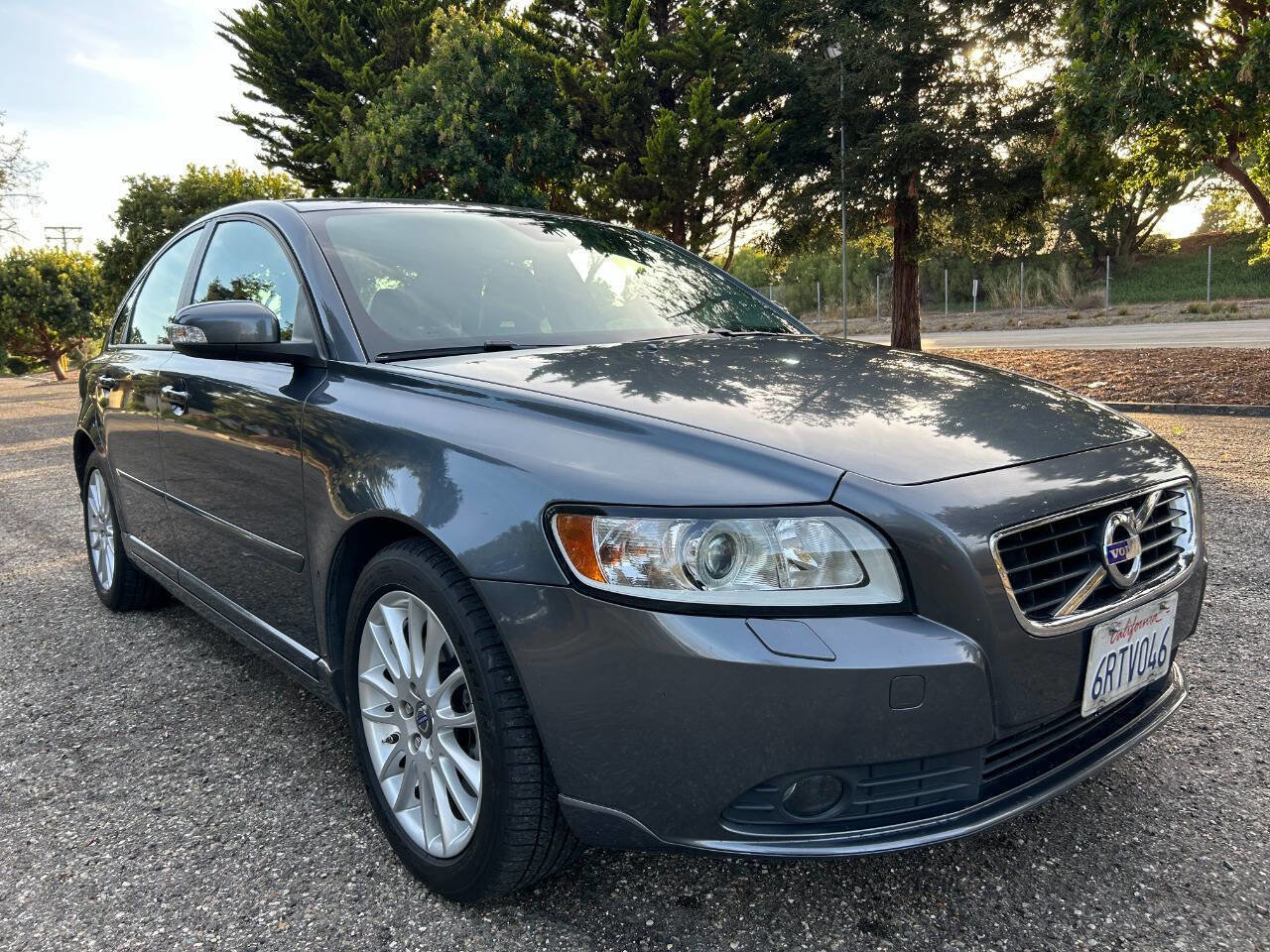 Used 2011 Volvo S40 T5 w/ Preferred Pkg FWD image 8