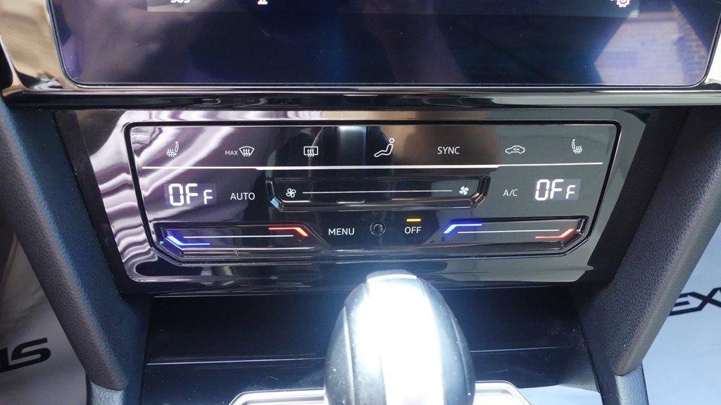 Used 2021 Volkswagen Arteon SE FWD image 25