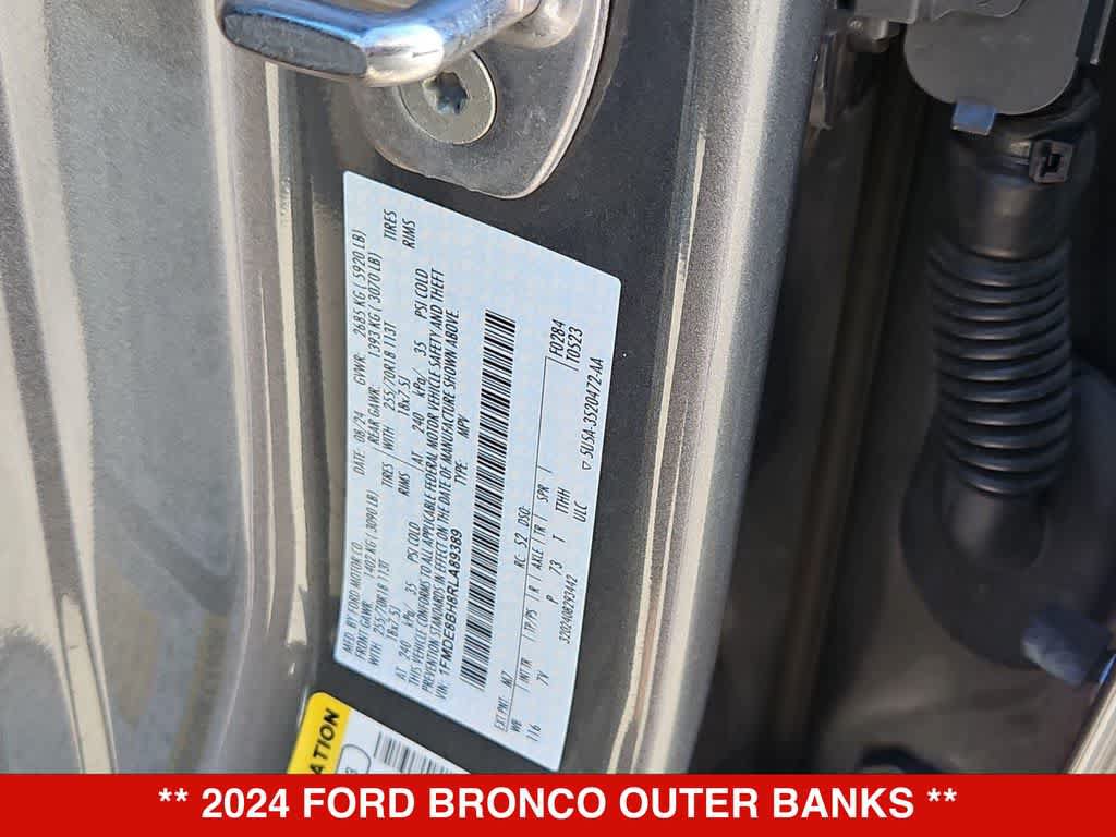 Used 2024 Ford Bronco Outer Banks AWD/4WD image 35