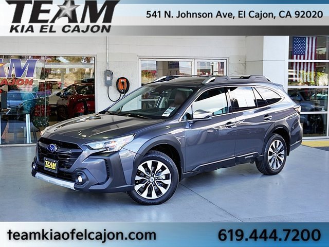 Used 2023 Subaru Outback Touring XT image 1