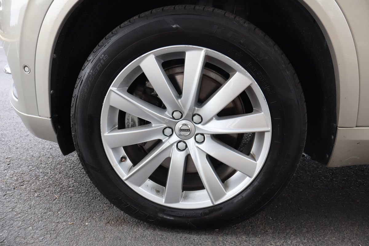Used 2016 Volvo XC90 T6 Momentum w/ Momentum Plus Package AWD/4WD image 44