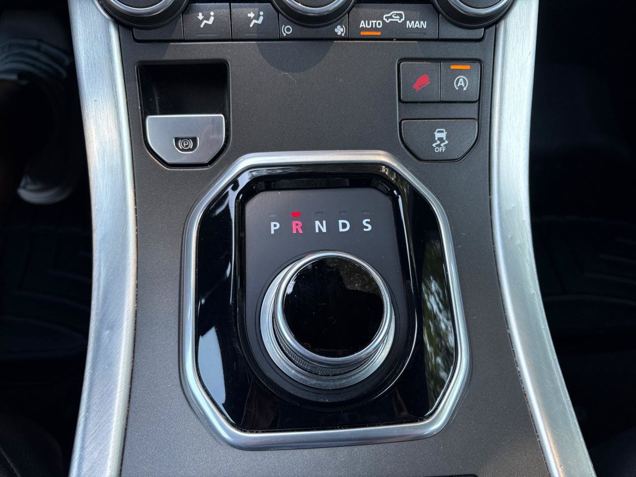Used 2016 Land Rover Range Rover Evoque SE AWD/4WD image 18