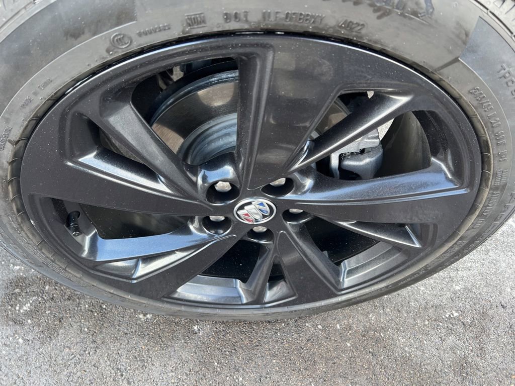 Used 2023 Buick Envision Preferred w/ Sport Touring Package image 42