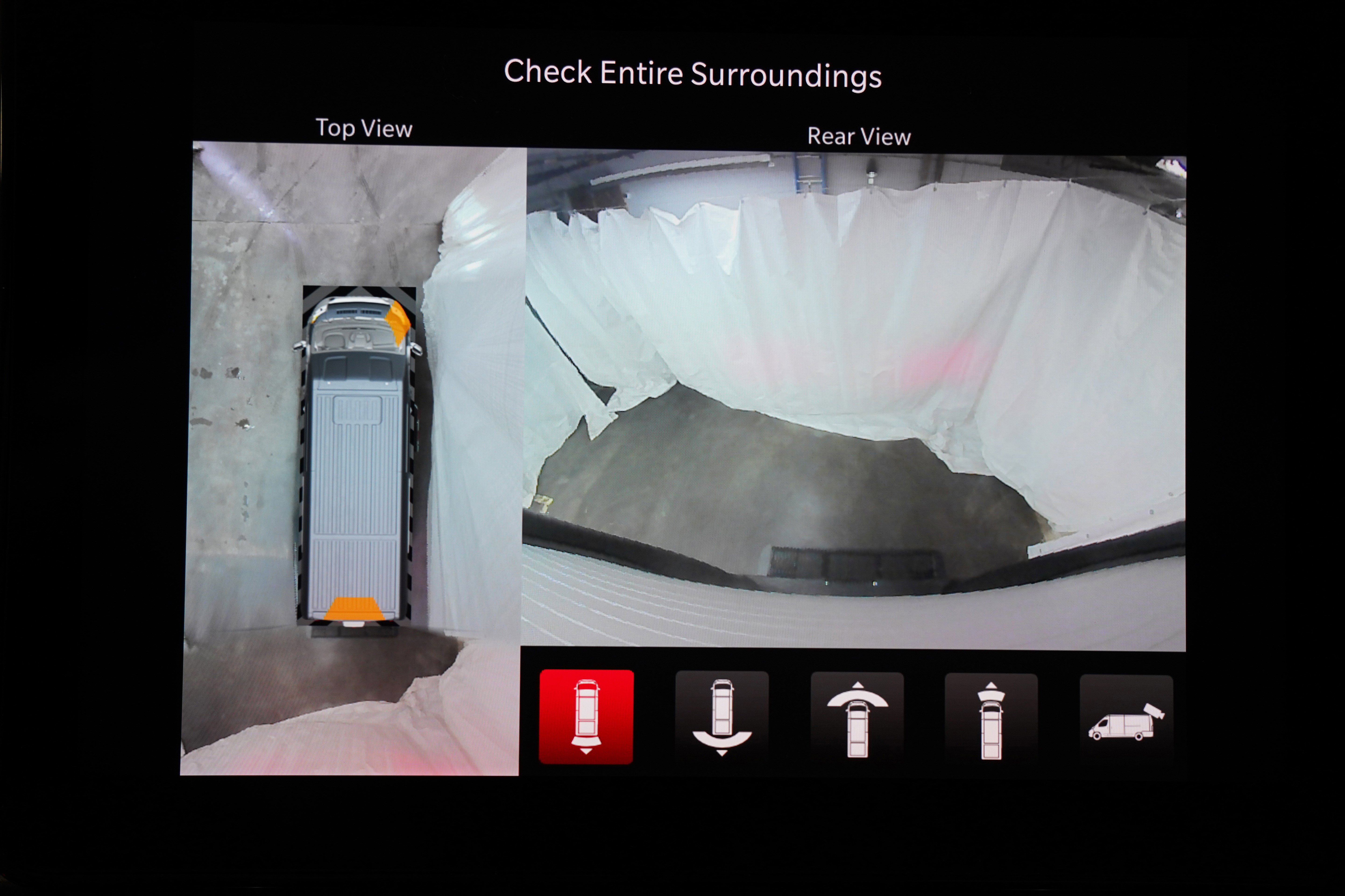 Used 2024 RAM ProMaster 3500 w/ Delivery Van Package image 29