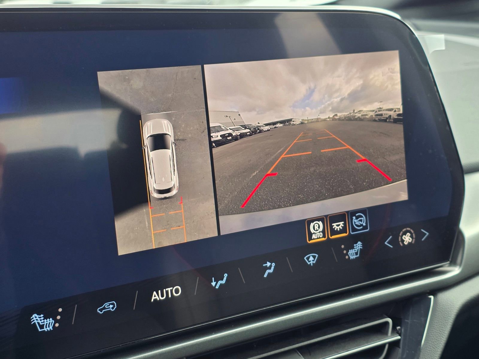 New 2026 Chevrolet Equinox EV RS image 27