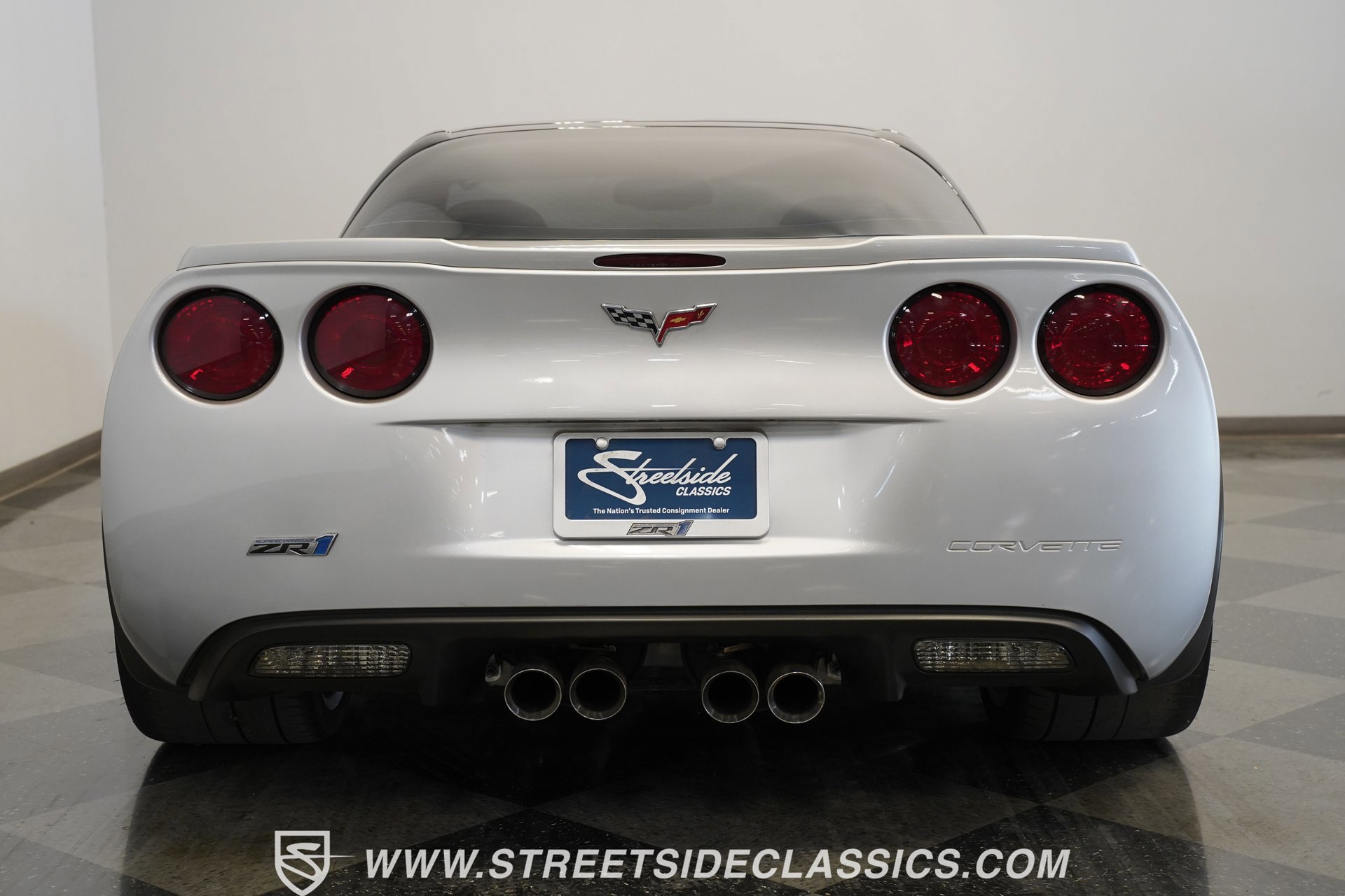 Used 2009 Chevrolet Corvette ZR1 w/ Preferred Equipment Group image 27