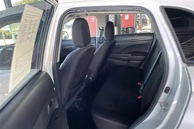 Used 2013 Mitsubishi Outlander Sport ES FWD image 4