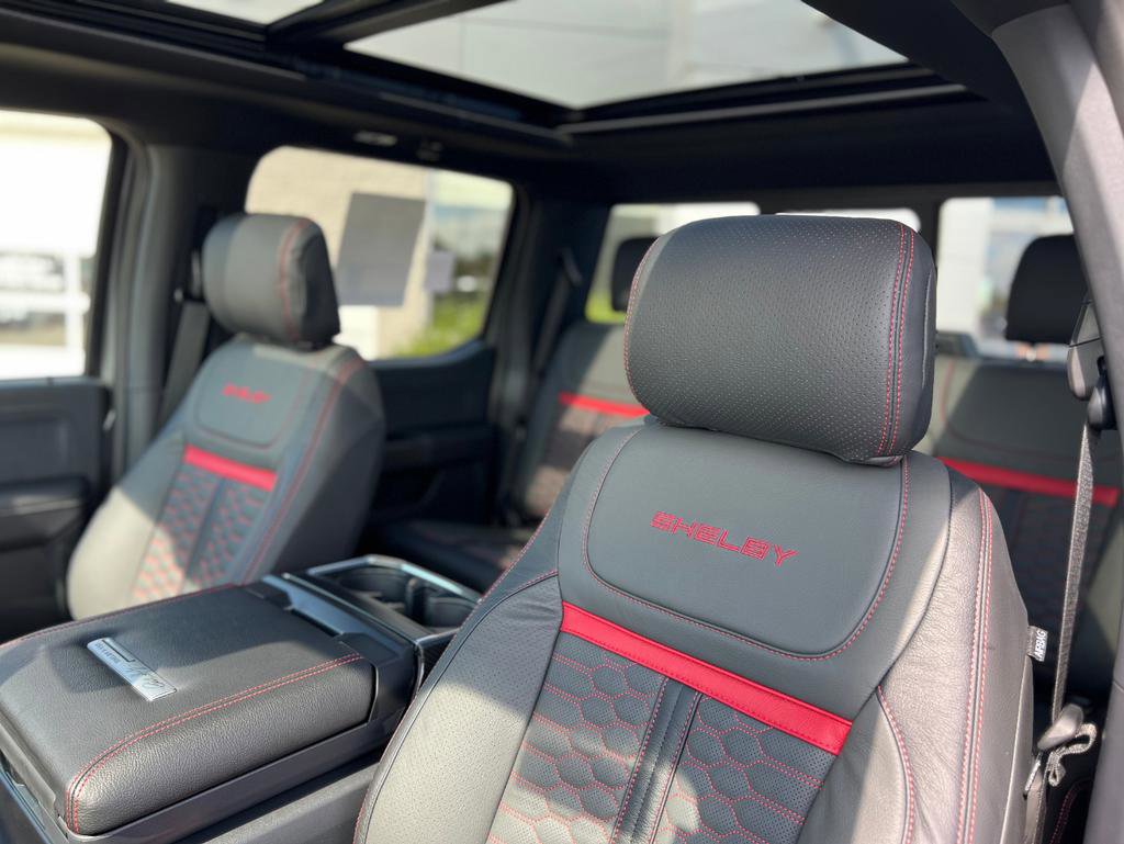 New 2025 Ford F150 Lariat w/ Equipment Group 501A Mid image 28