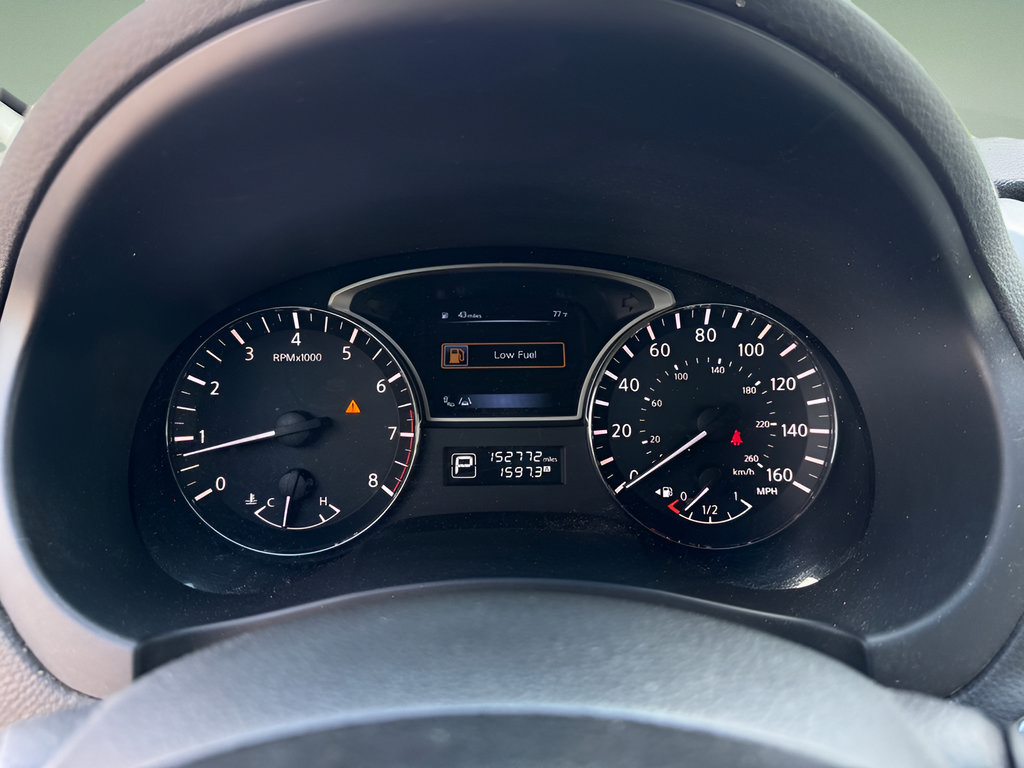 Used 2014 Nissan Altima 2.5 SV w/ Convenience Package FWD image 21