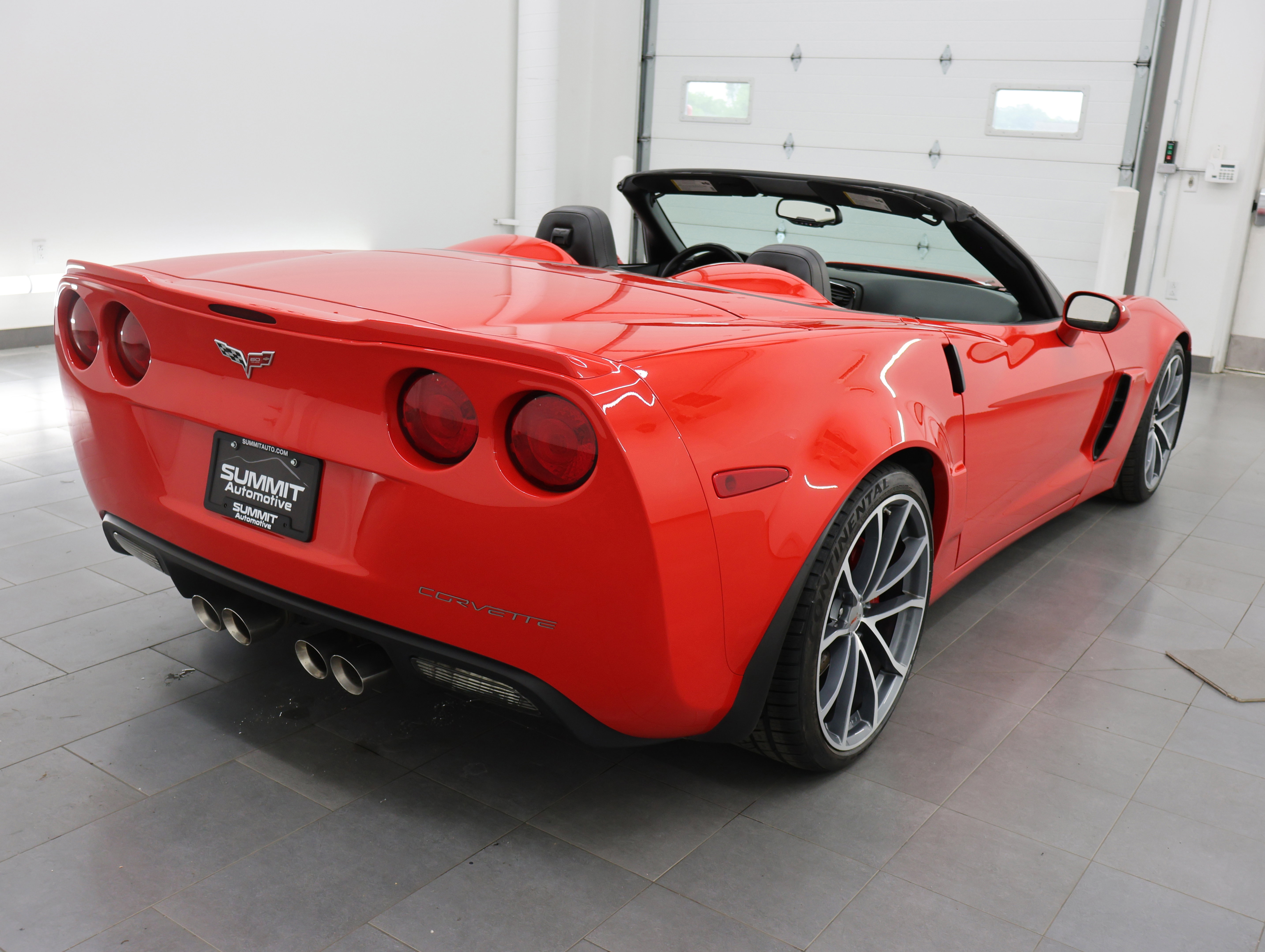 Used 2013 Chevrolet Corvette 427 w/ 1SB Preferred Equipment Group RWD image 53