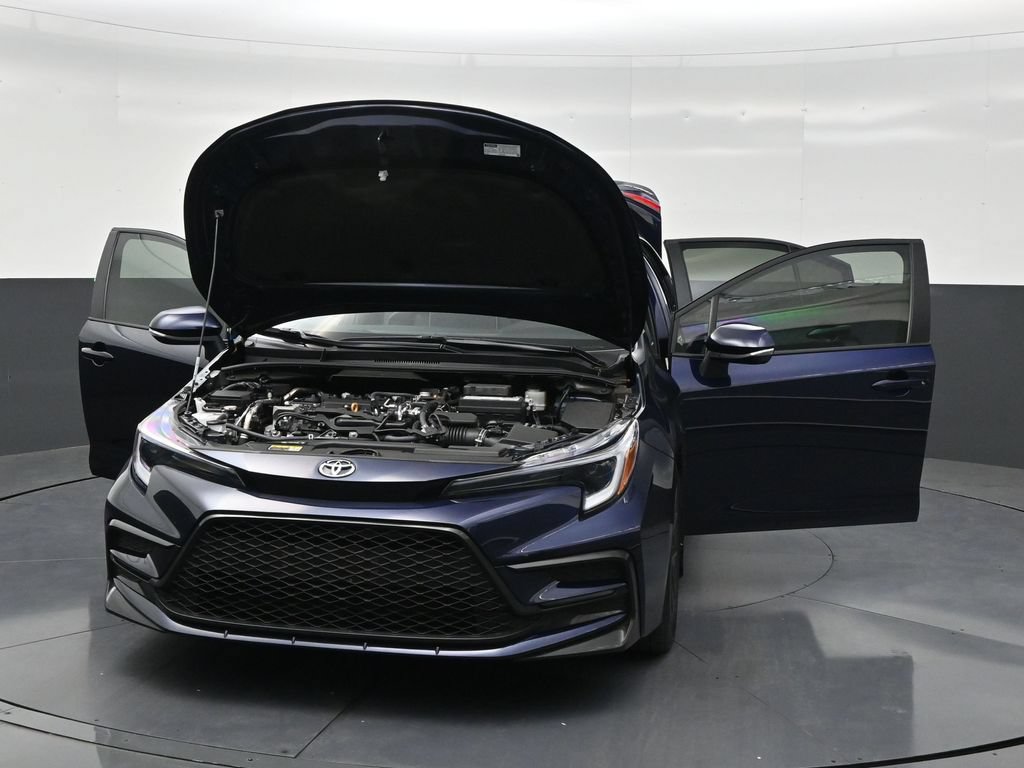 Used 2025 Toyota Corolla XSE FWD image 33