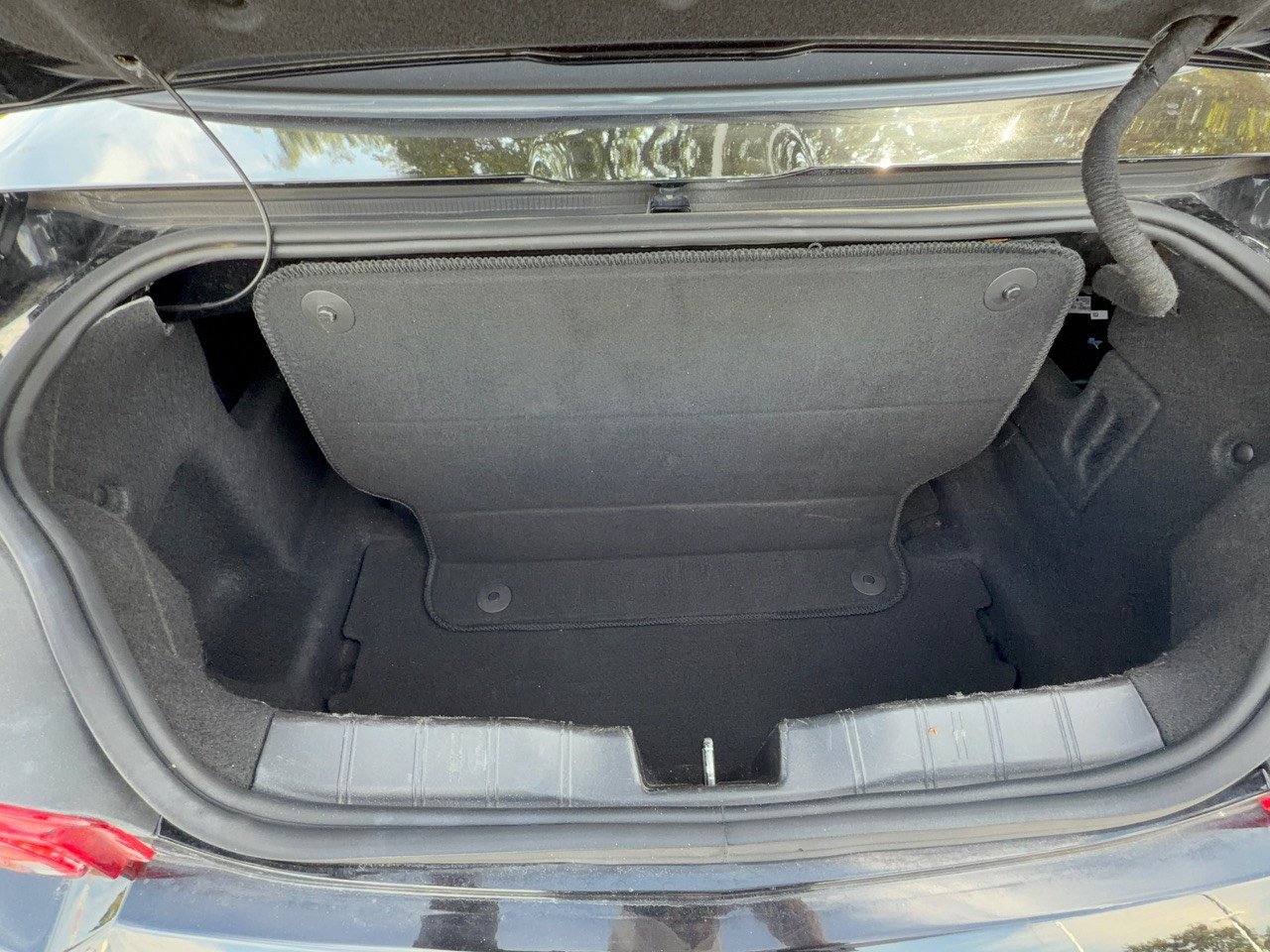 Used 2023 Chevrolet Camaro LT RWD image 28