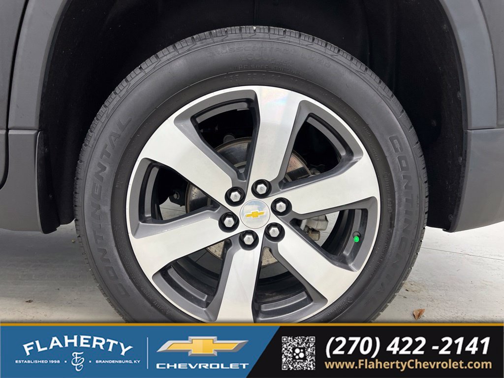 Used 2023 Chevrolet Traverse LT w/ LT Premium Package AWD/4WD image 20