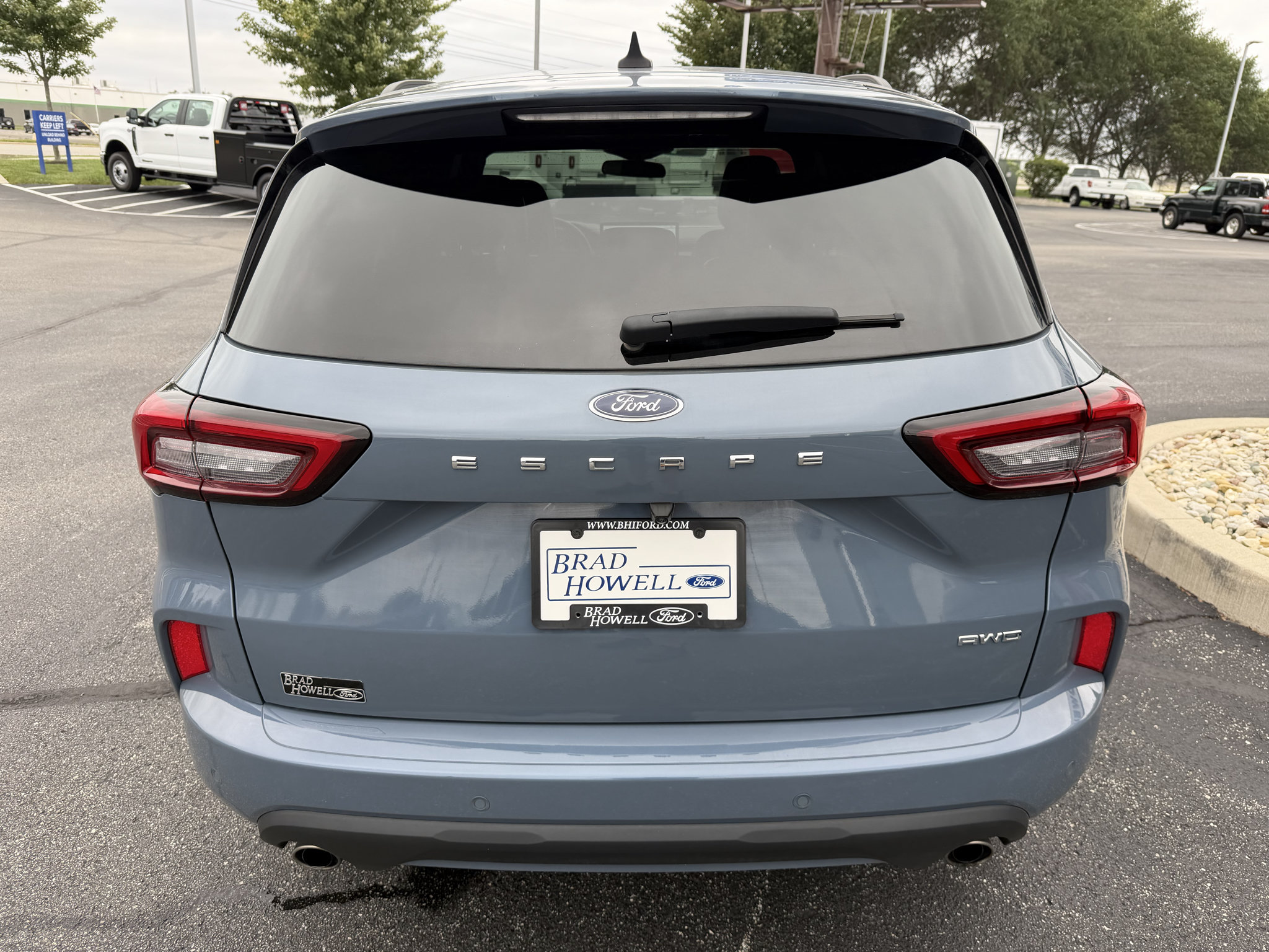 Used 2024 Ford Escape ST-Line w/ Tech Pack #1 AWD/4WD image 7