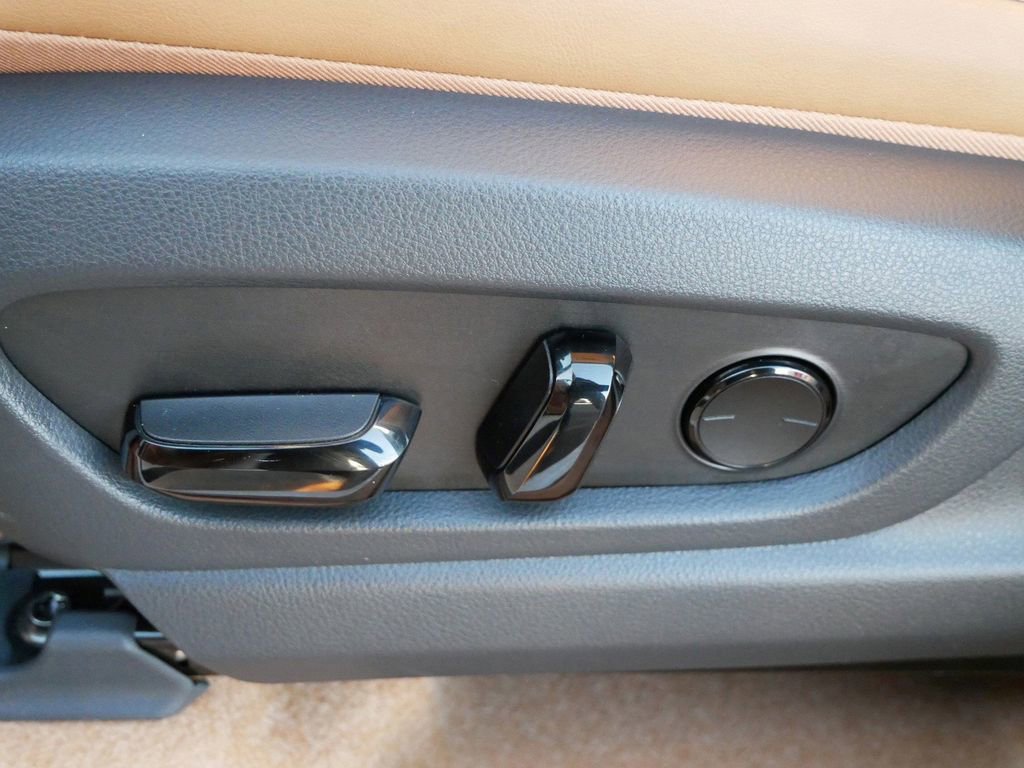 New 2026 Lexus RZ 350e 2WD image 17