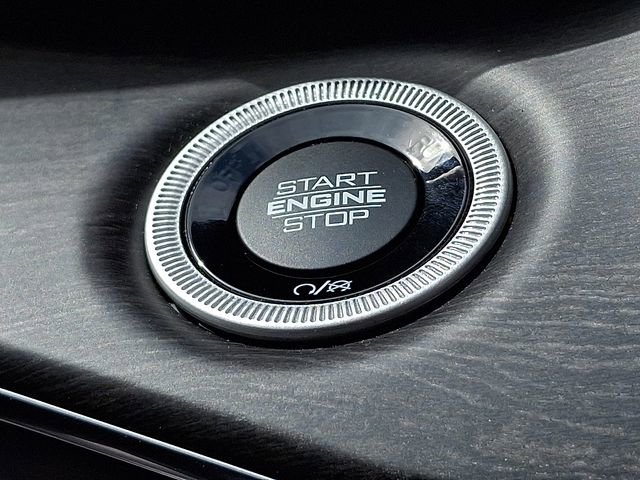 Used 2022 Jeep Grand Cherokee Overland AWD/4WD image 24