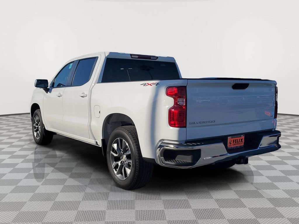 Used 2025 Chevrolet Silverado 1500 LT image 4