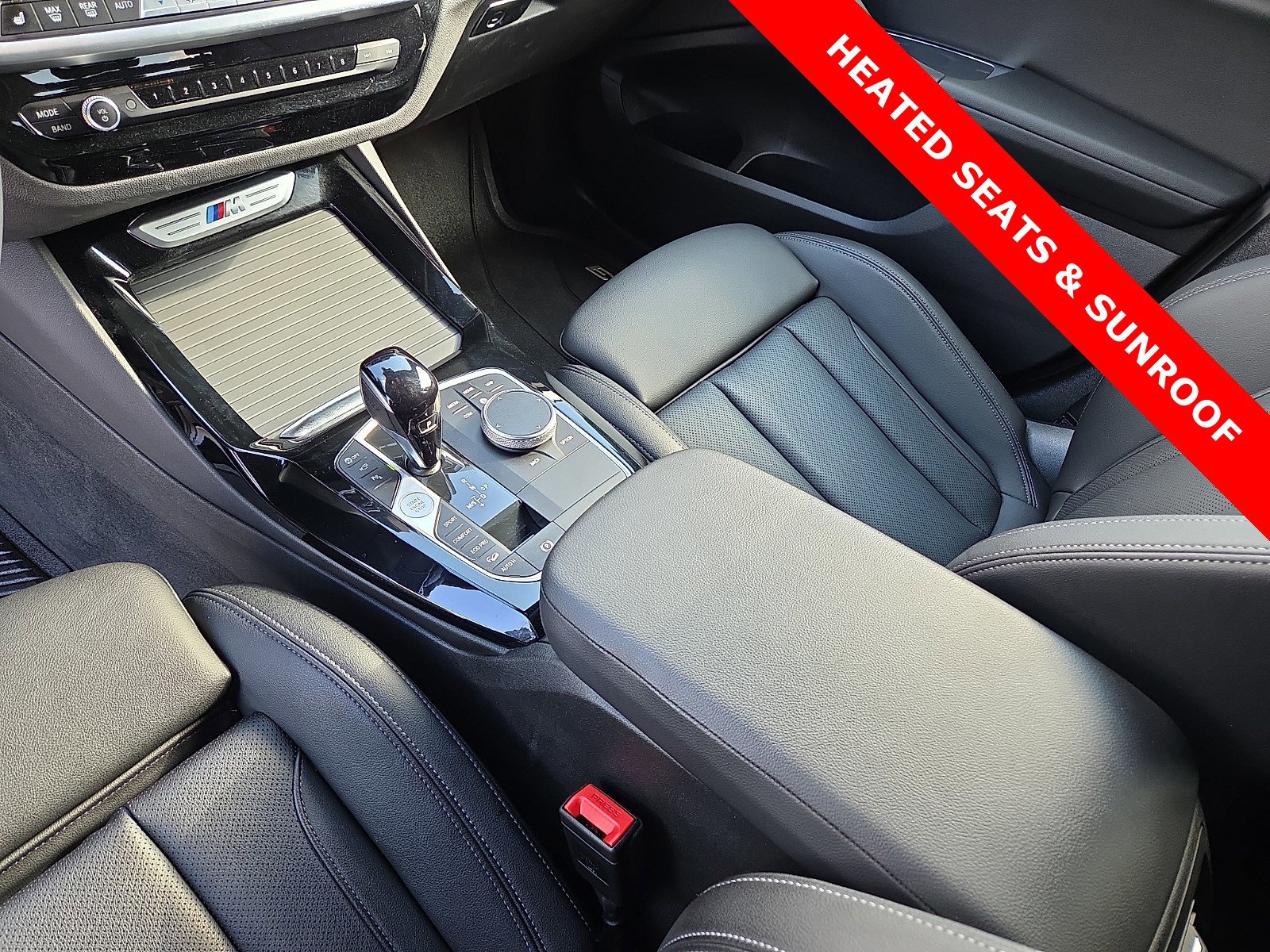 Used 2024 BMW X3 M40i w/ Premium Package image 25