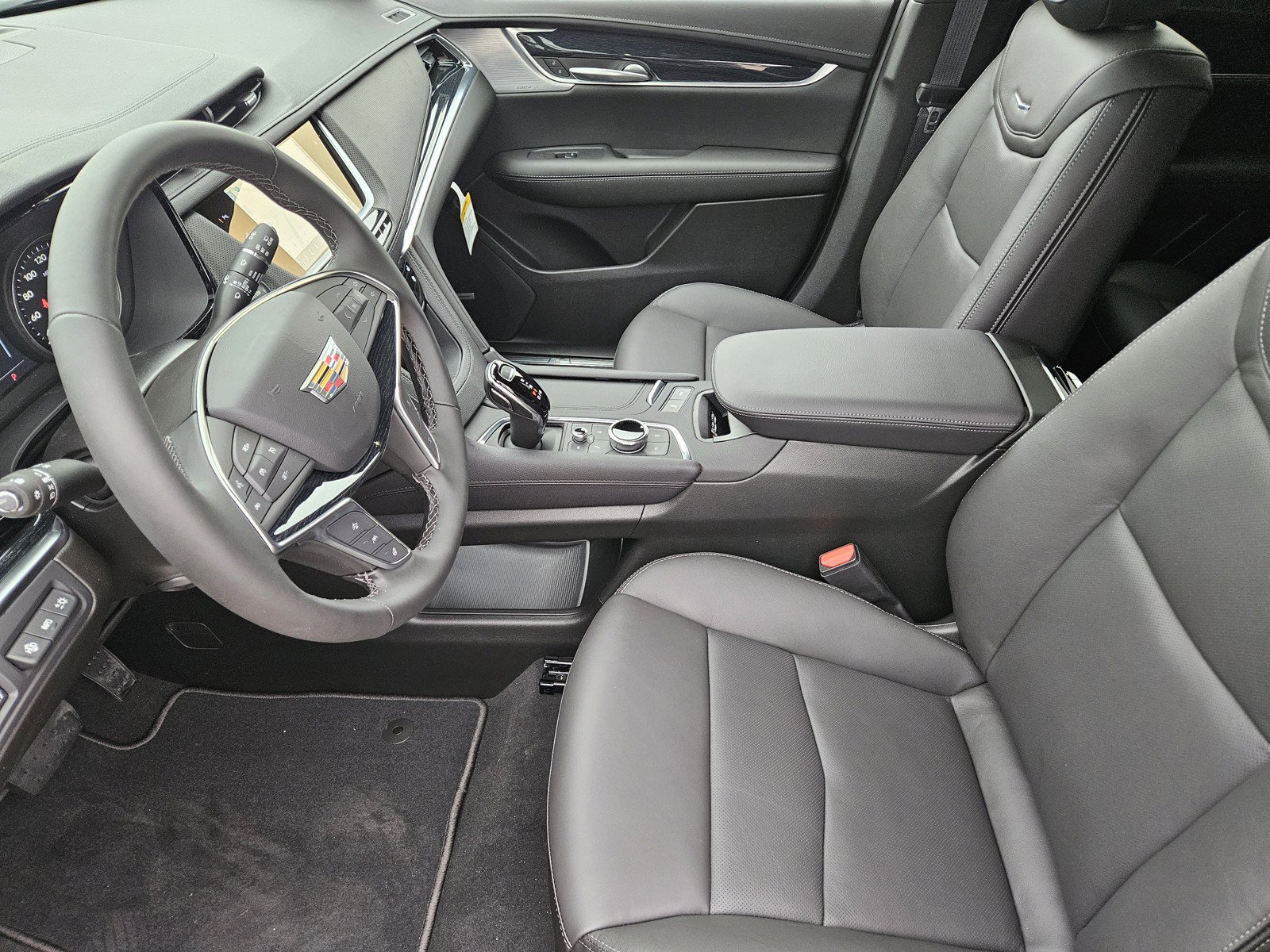 New 2026 Cadillac XT5 Premium Luxury w/ Driver Assist Package FWD image 9
