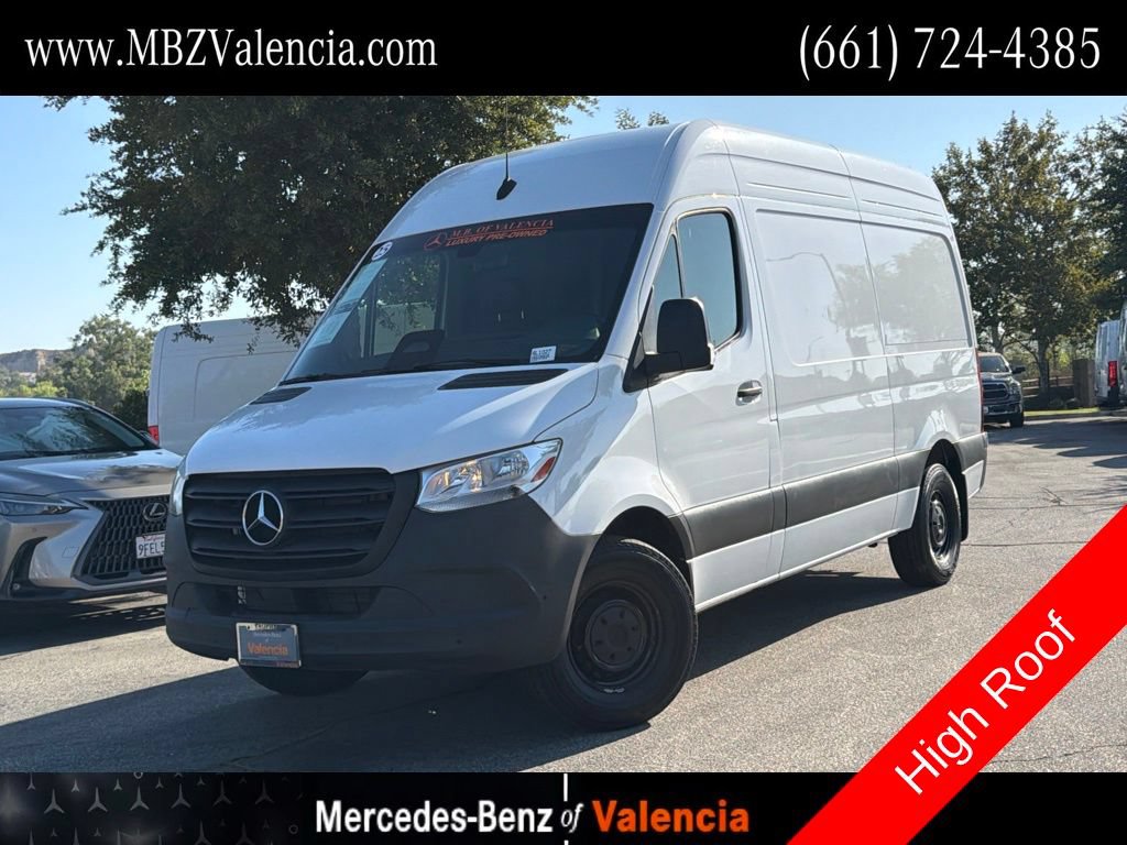 Used 2025 Mercedes-Benz Sprinter 2500 image 1