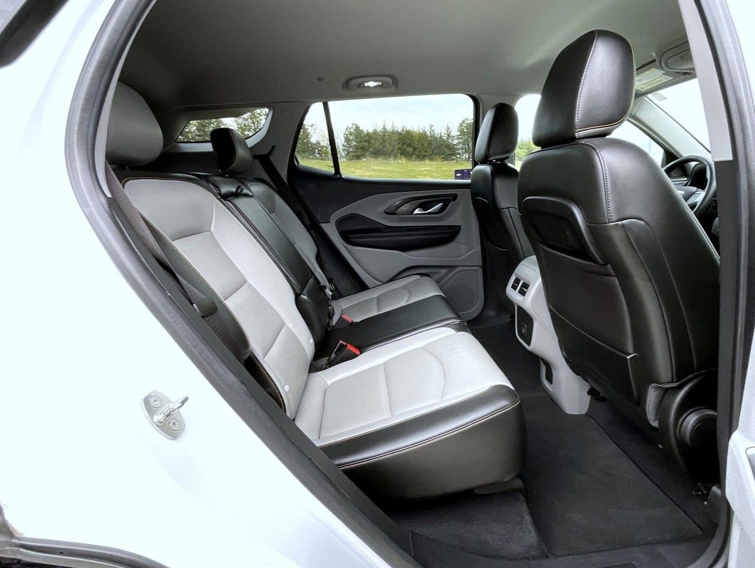 Used 2019 GMC Terrain SLT w/ Preferred Package image 19