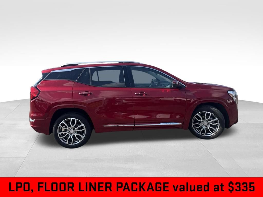 Certified 2023 GMC Terrain Denali w/ Denali Premium Package AWD/4WD image 6