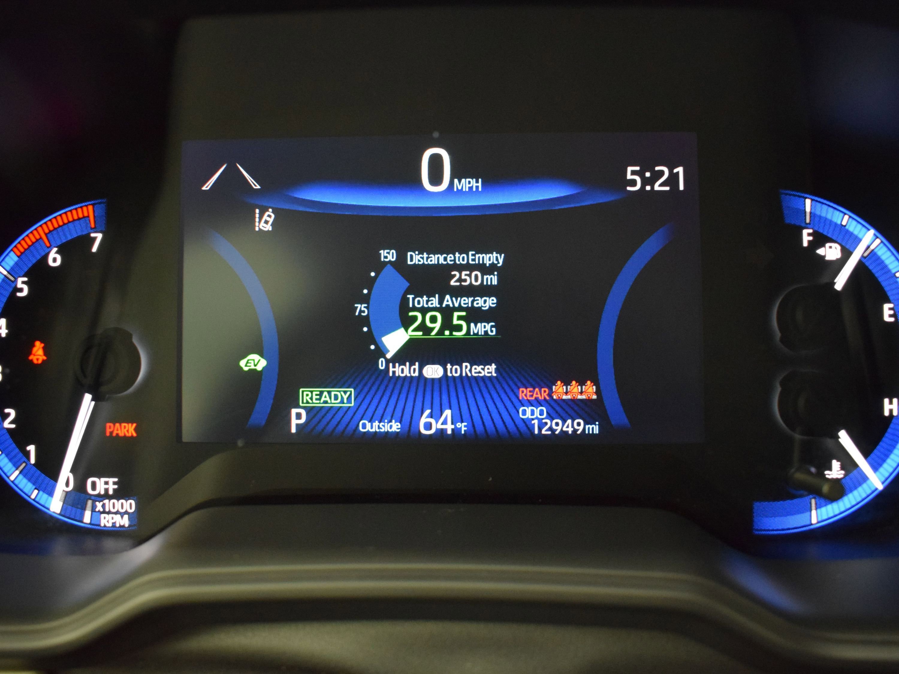 Used 2022 Toyota Corolla LE image 16