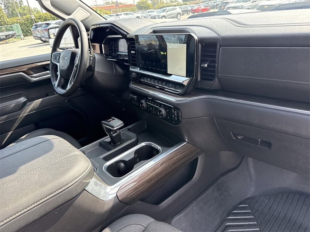 Used 2024 Chevrolet Silverado 1500 LT Trail Boss w/ Protection Package image 26