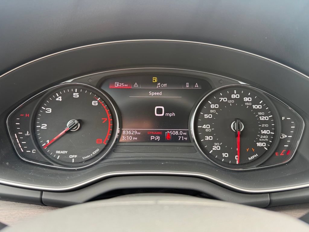 Used 2022 Audi Q5 2.0T Premium w/ Convenience Package AWD/4WD image 16