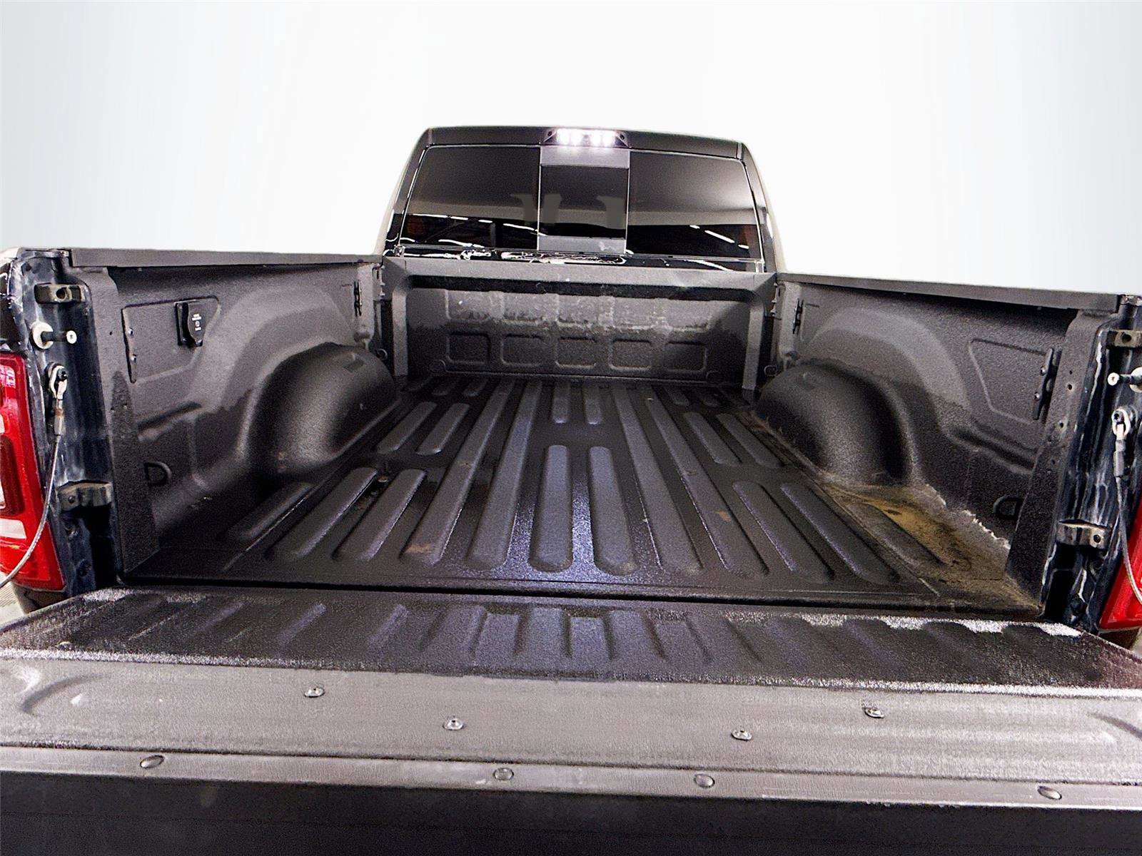 Used 2022 RAM 2500 Limited w/ Towing Technology Group AWD/4WD image 19