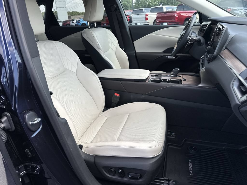 Used 2024 Lexus RX 350 Premium w/ Accessory Package (K3) AWD/4WD image 30