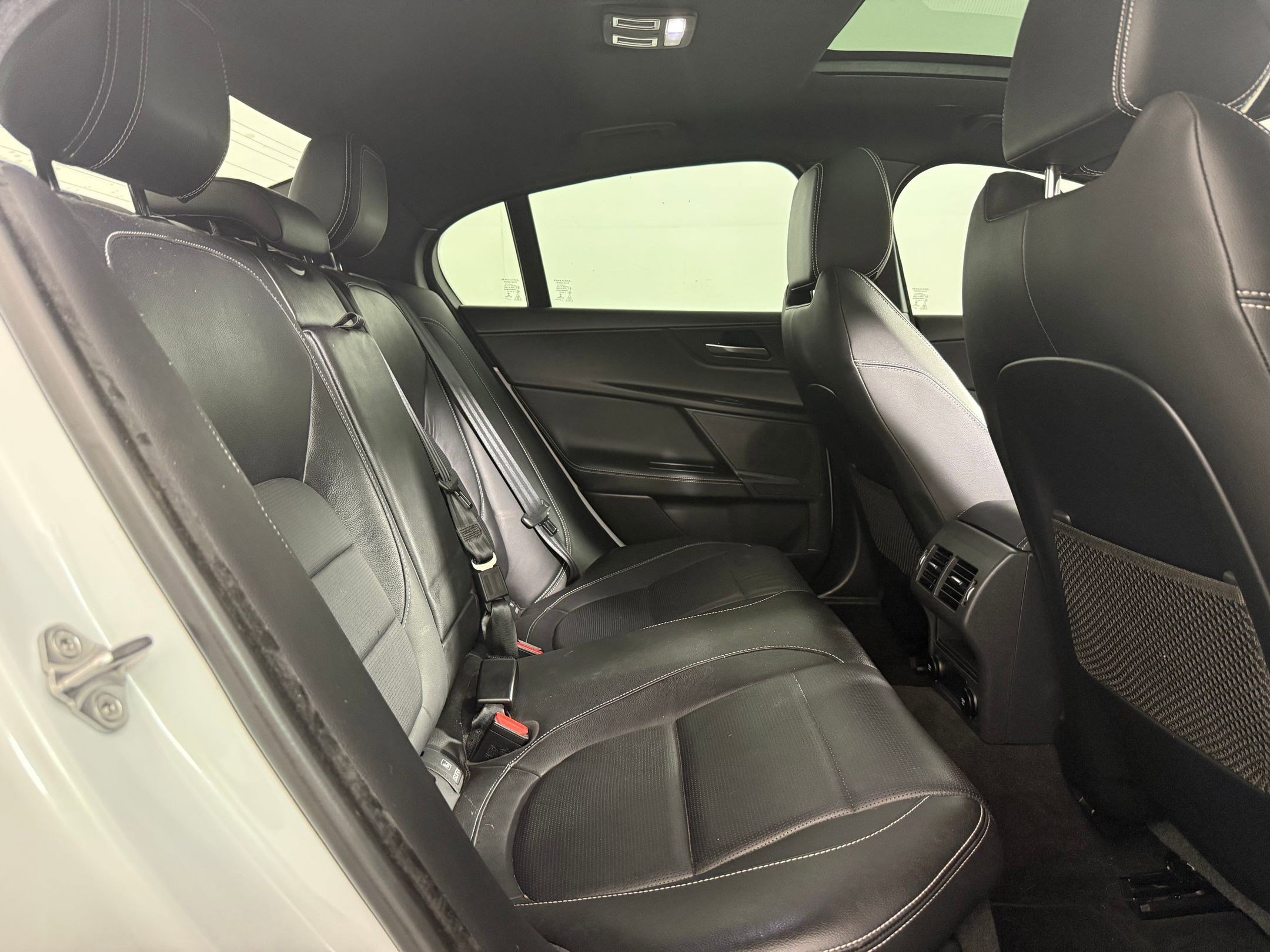 Used 2019 Jaguar XE Landmark Edition image 28