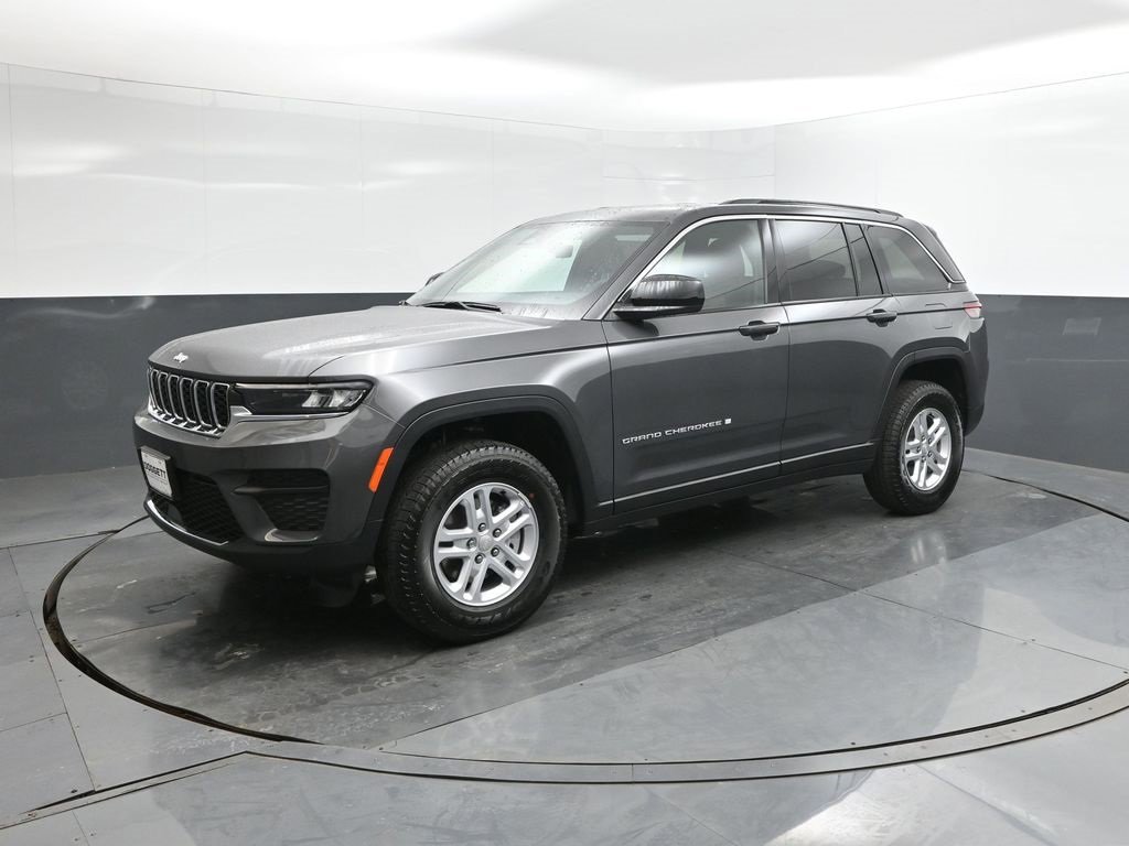 New 2025 Jeep Grand Cherokee Laredo w/ Luxury Tech Group I image 34