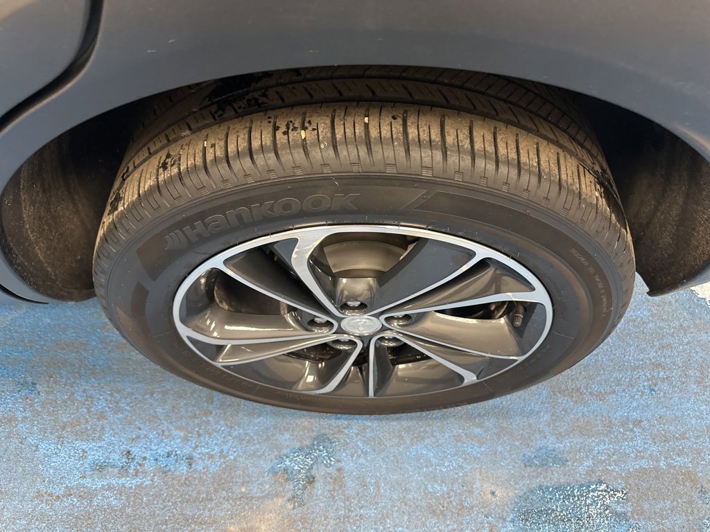 Certified 2023 Buick Encore GX Select image 16