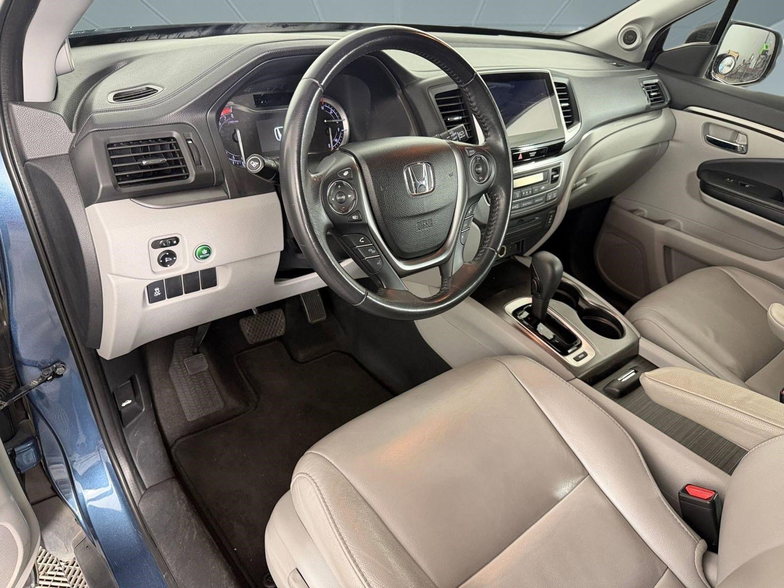 Used 2017 Honda Pilot EX-L image 4
