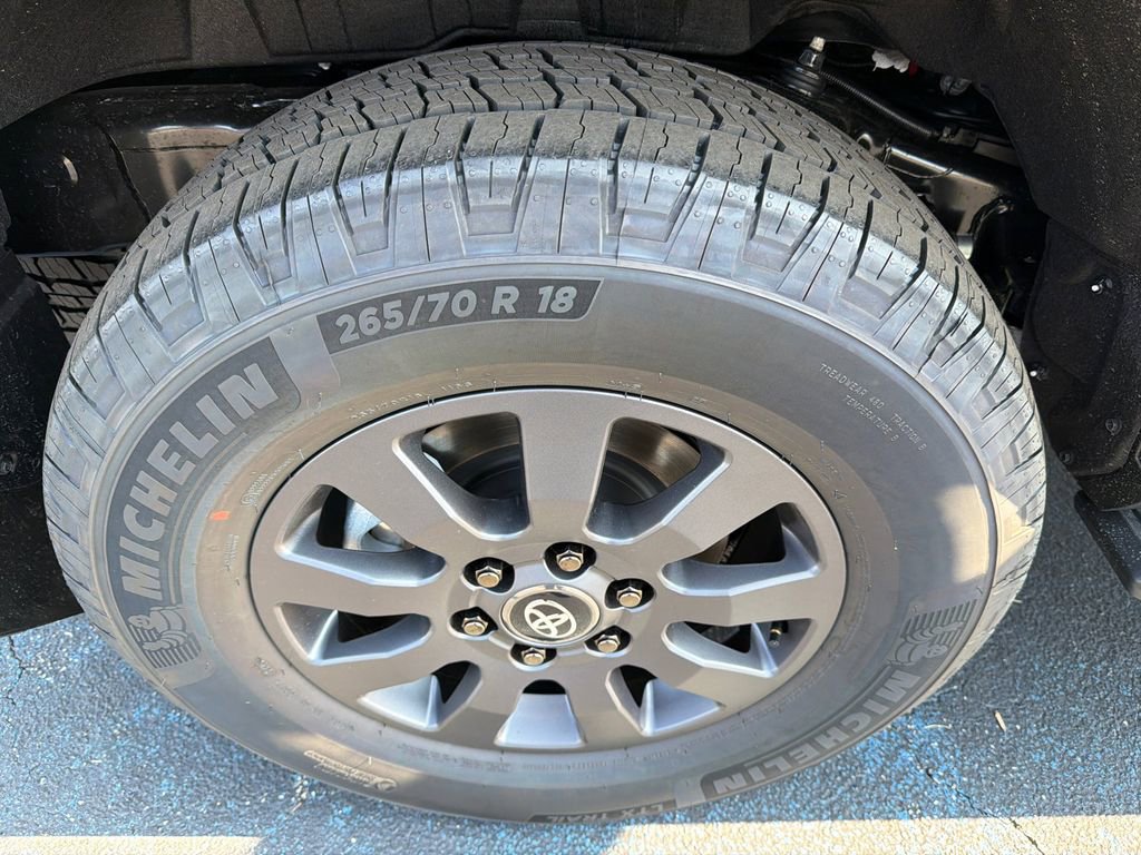 Used 2026 Toyota Land Cruiser AWD/4WD image 17