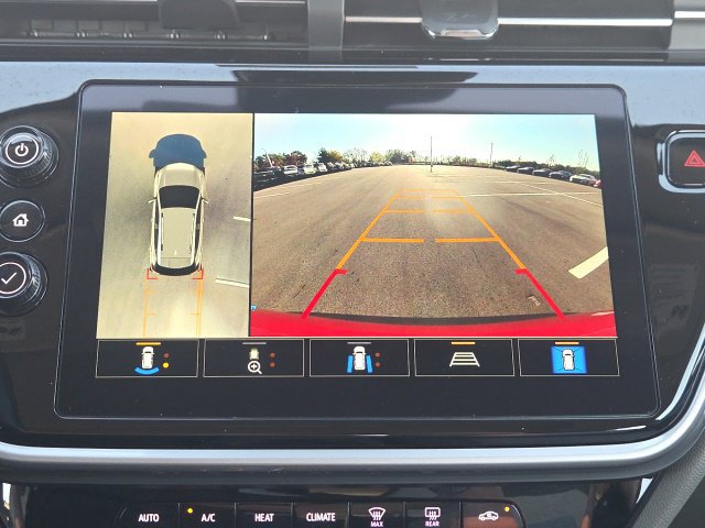 Used 2023 Chevrolet Bolt EUV Premier w/ Sun & Sound Package FWD image 28