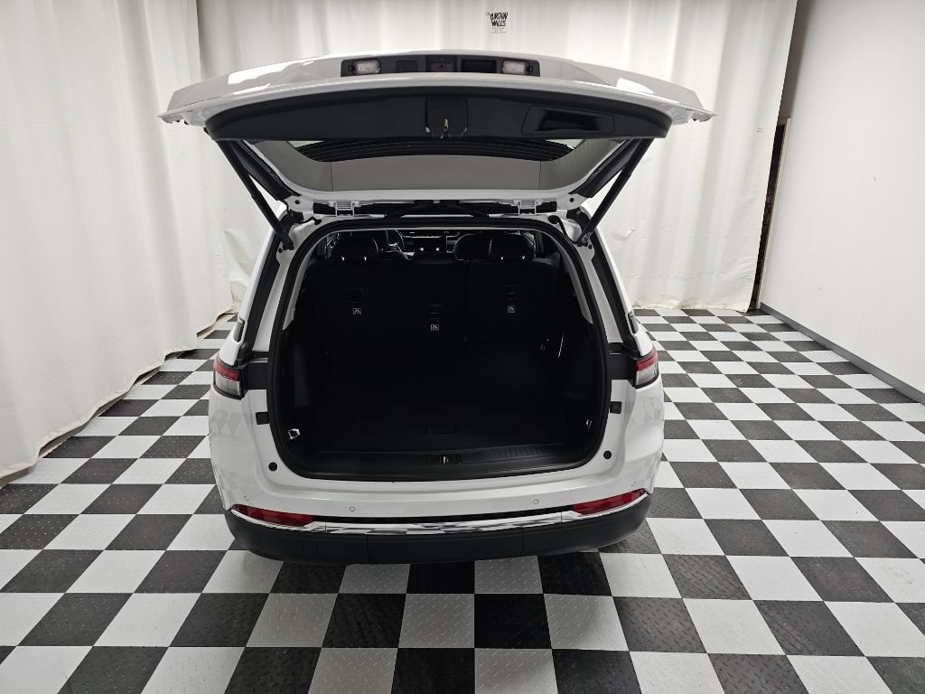 New 2023 Jeep Grand Cherokee 4WD 4xe image 19
