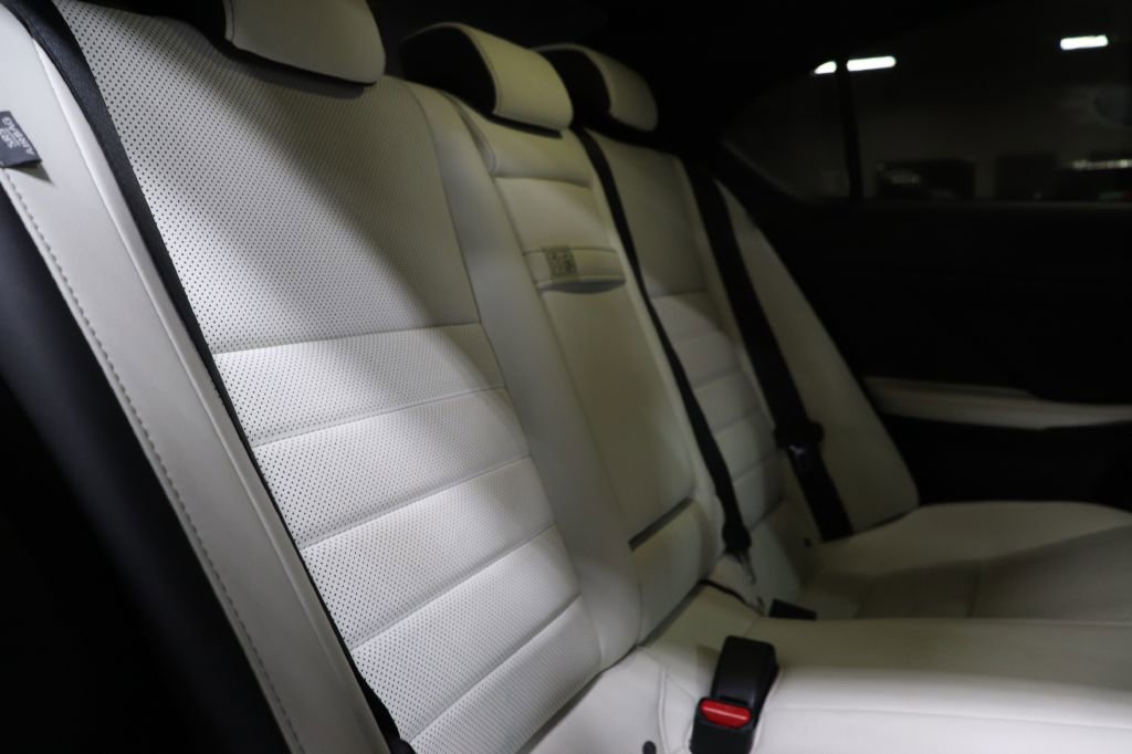 Used 2022 Lexus IS 350 F Sport image 20