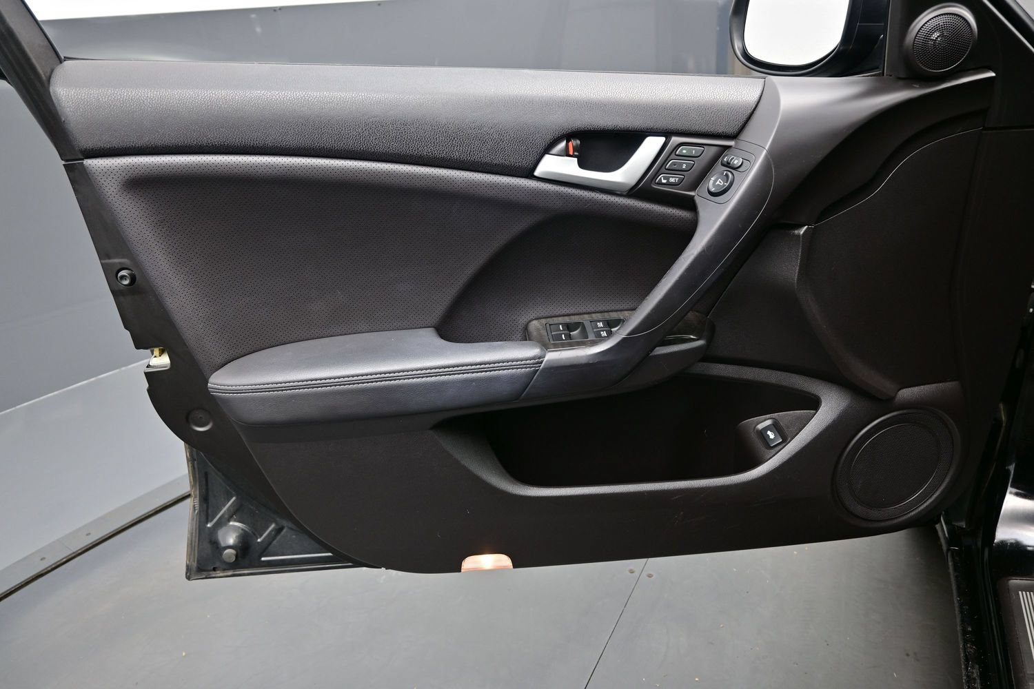 Used 2013 Acura TSX Sedan FWD image 9