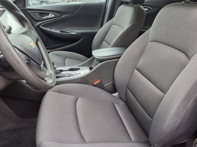 Used 2024 Chevrolet Malibu LT FWD image 3