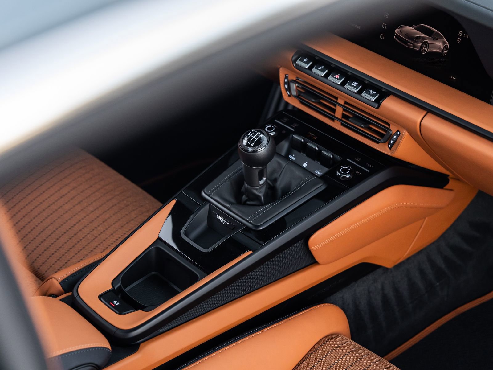 Certified 2024 Porsche 911 GT3 RS RWD image 59
