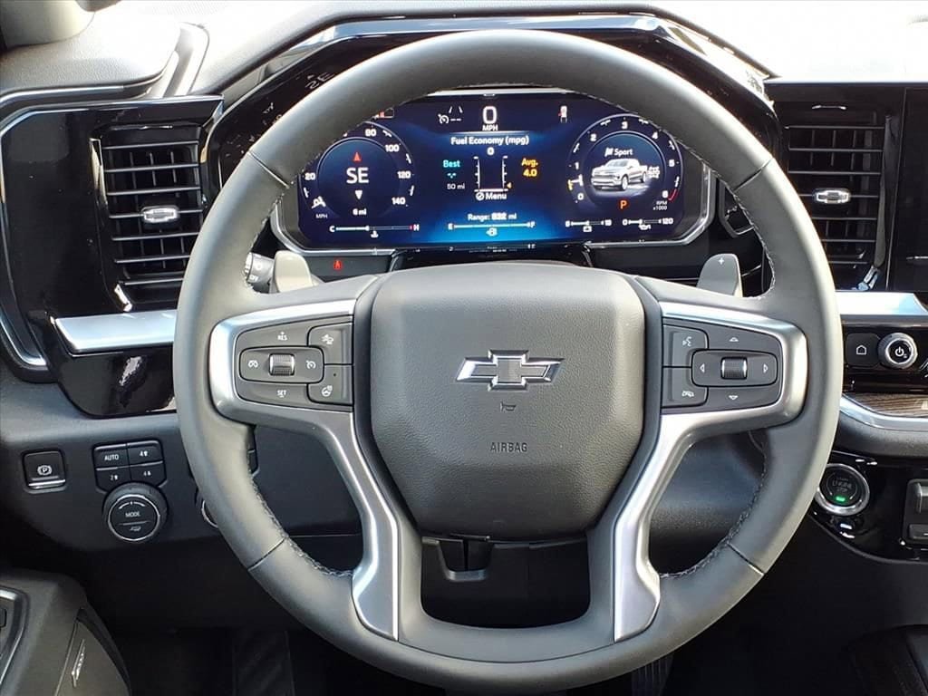 New 2026 Chevrolet Silverado 1500 RST w/ Z71 Off-Road Package AWD/4WD image 24