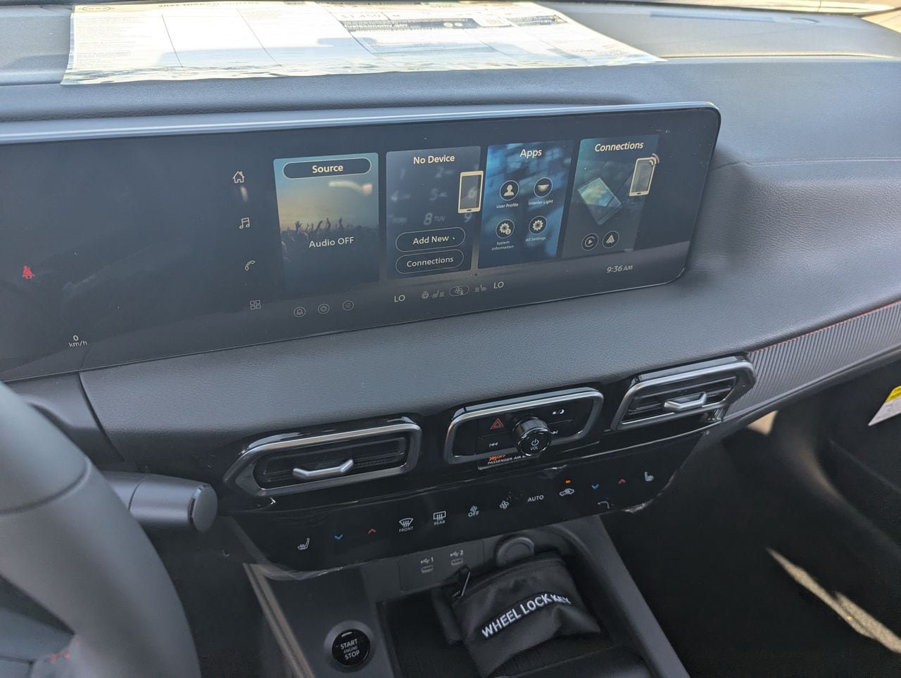 New 2027 Nissan Sentra SR w/ SR All Weather Package FWD image 18
