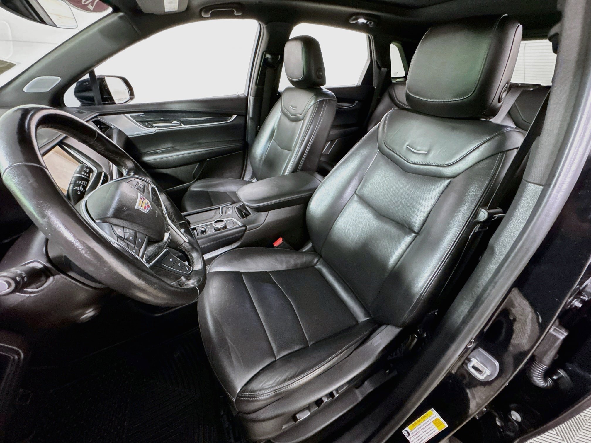 Used 2023 Cadillac XT5 Premium Luxury AWD/4WD image 16