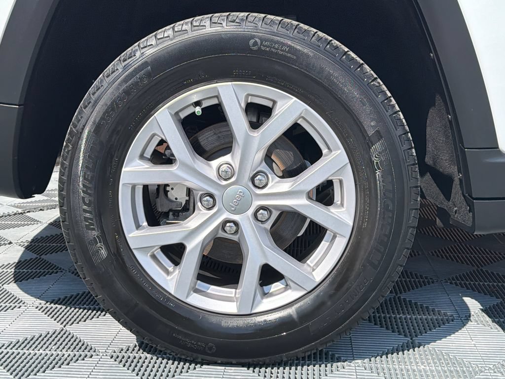 Used 2022 Jeep Grand Cherokee Limited RWD image 22