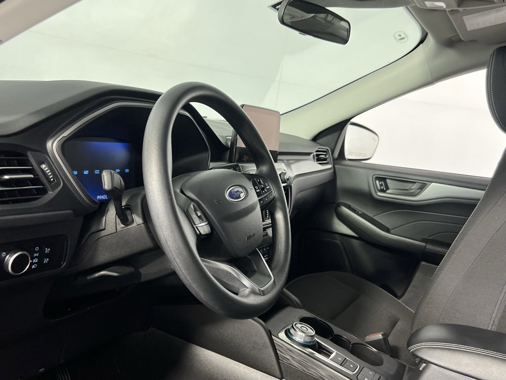 Used 2025 Ford Escape Active image 21