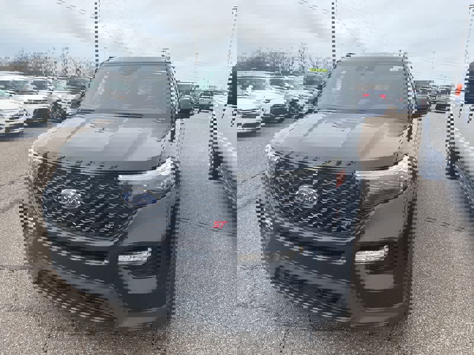 Used 2020 Ford Explorer ST w/ ST Street Pack image 3