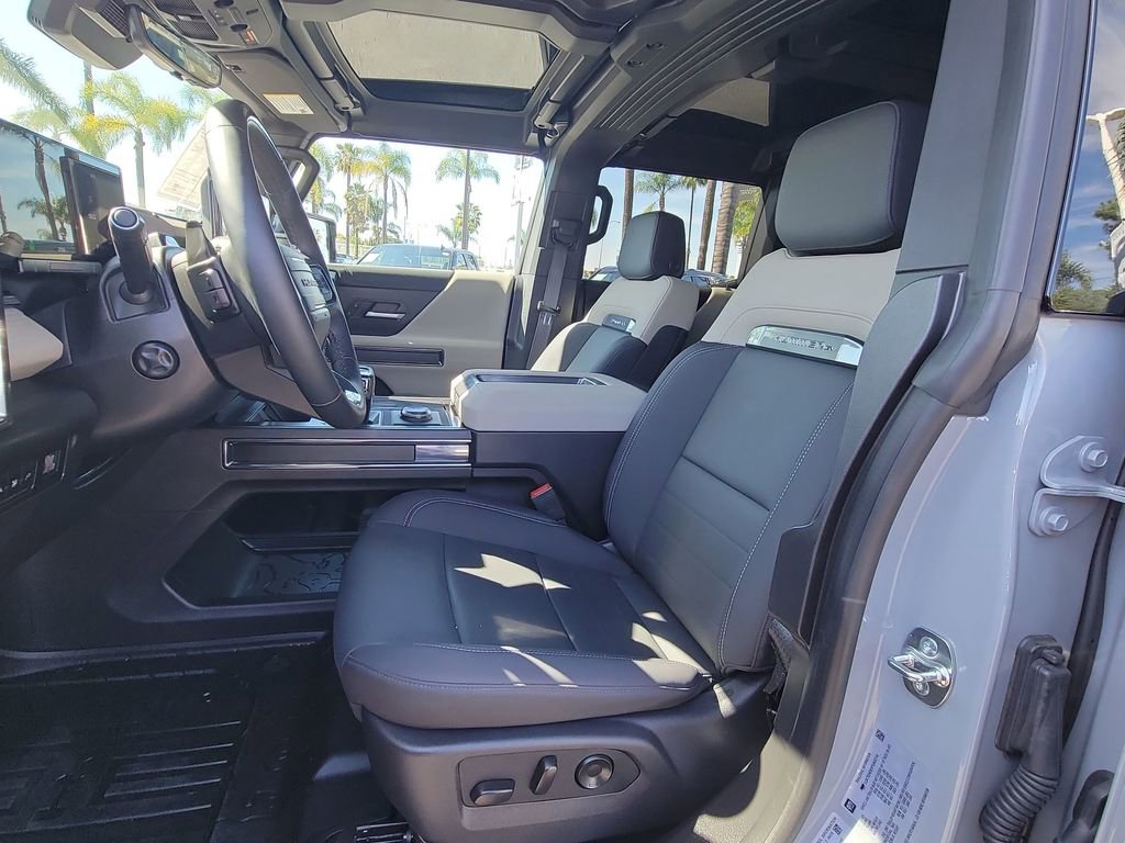 Used 2026 GMC Hummer EV SUV image 19